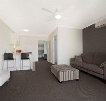 Cooroy motel apartments